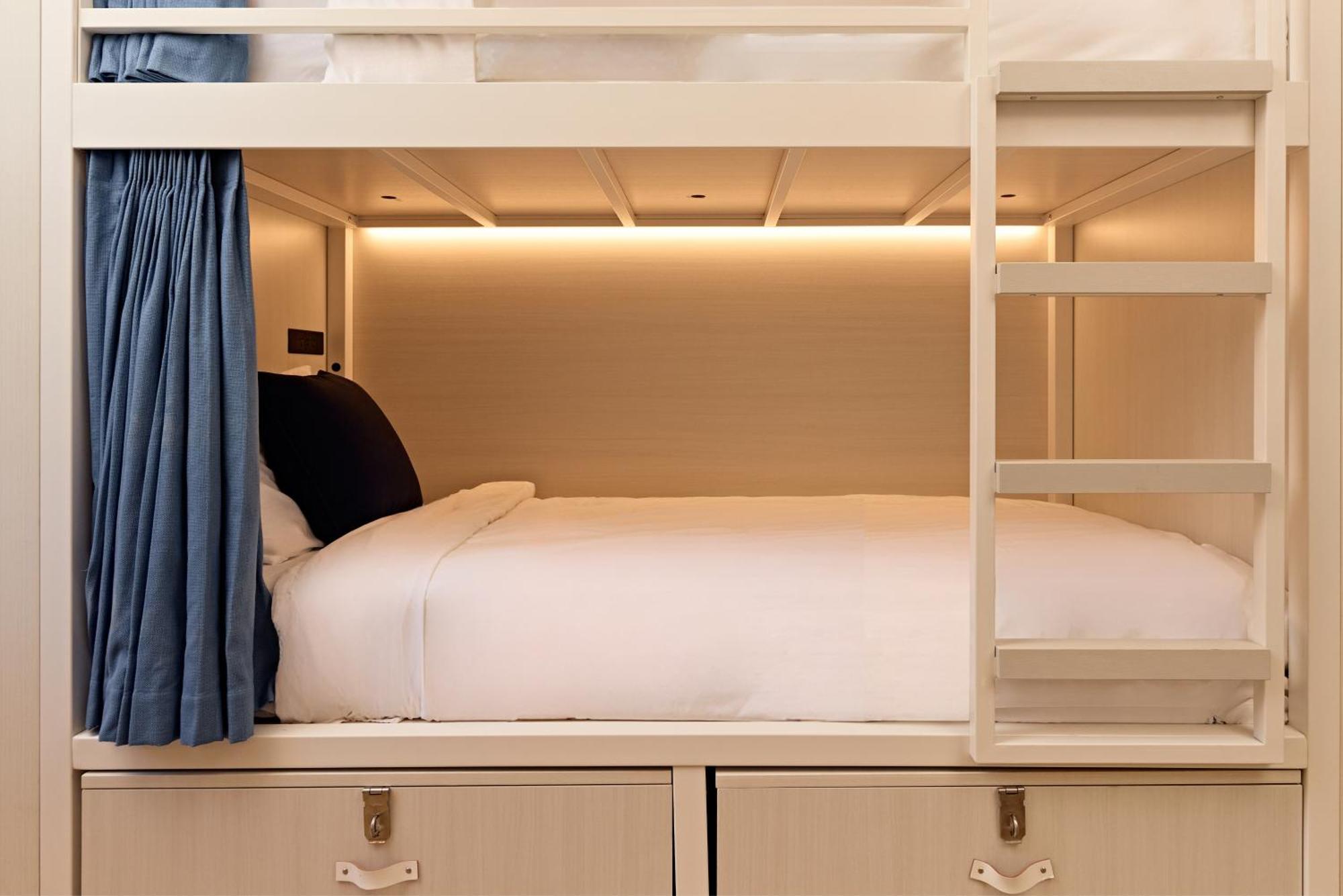 Bed in Premium 4 Bed Ensuite Dorm,1606557650:JPEG